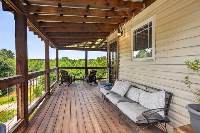 125 Chauga Shoals Drive, Westminster, SC 29693