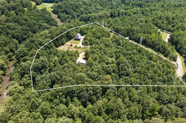 125 Chauga Shoals Drive, Westminster, SC 29693