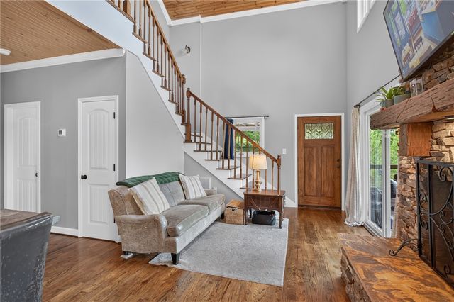 125 Chauga Shoals Drive, Westminster, SC 29693