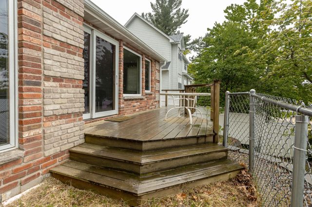 33497 Cobalt Circle NW, Cambridge, MN 55008