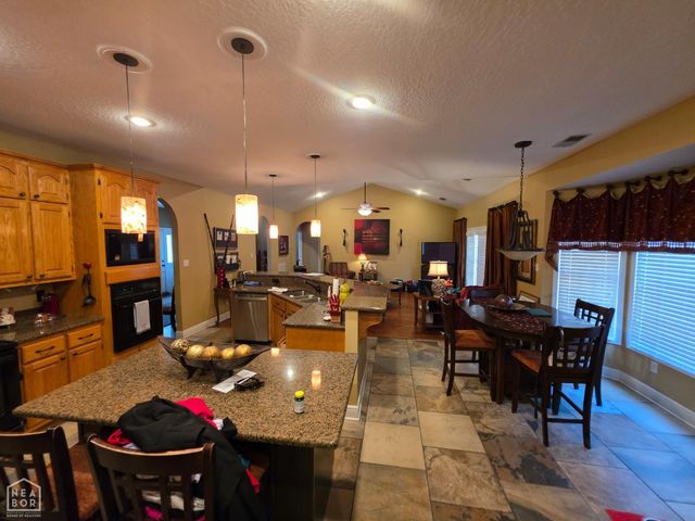 2301 Country Club Road, Paragould, AR 72450