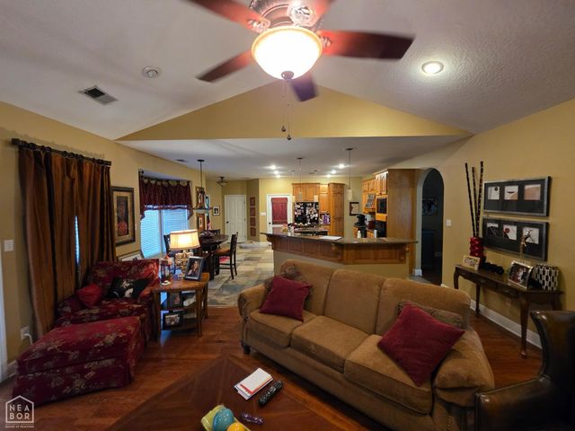 2301 Country Club Road, Paragould, AR 72450