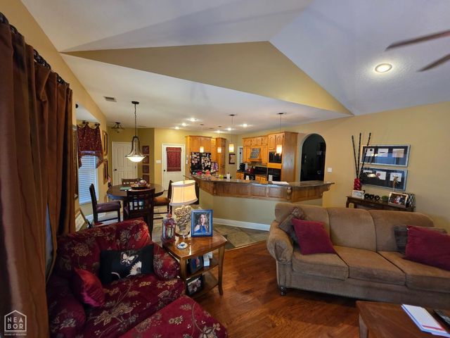2301 Country Club Road, Paragould, AR 72450