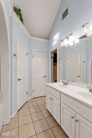 2103 Sandhurst Street, Bossier City, LA 71111