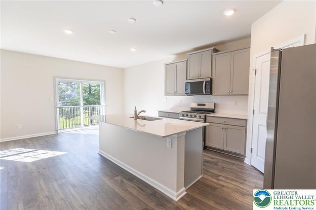 2153 Isabel Lane, Allentown City, PA 18103