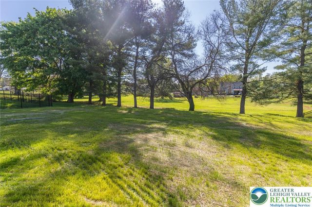 2153 Isabel Lane, Allentown City, PA 18103