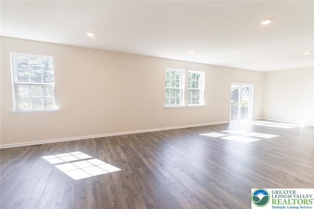 2153 Isabel Lane, Allentown City, PA 18103