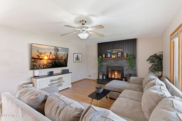 1932 11th Avenue, Toms River, NJ 08757