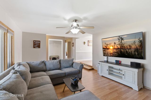 1932 11th Avenue, Toms River, NJ 08757