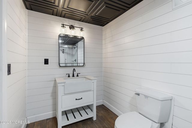 1932 11th Avenue, Toms River, NJ 08757