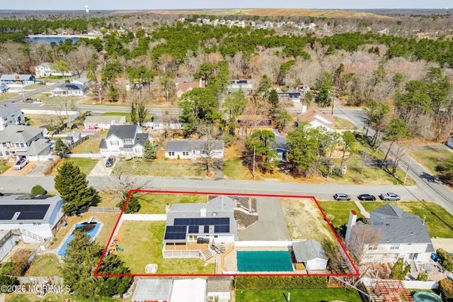 1932 11th Avenue, Toms River, NJ 08757