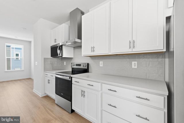 18002 ALICIA AVE, Dumfries, VA 22026