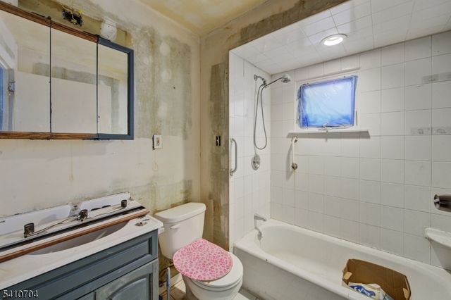 114 Elm St, West Orange Twp., NJ 07052