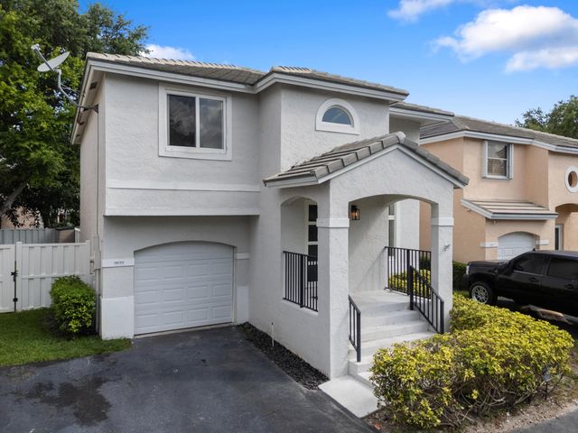9859 NW 2nd Street, Plantation, FL 33324