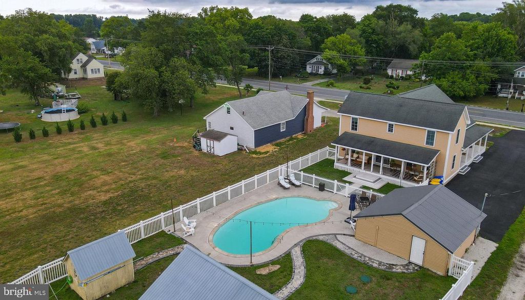 30328 SEAFORD RD, Laurel, DE 19956