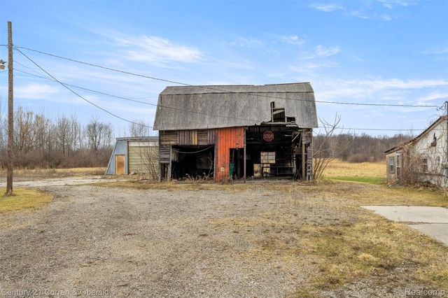 12394 Wahrman Street, Romulus, MI 48174