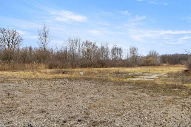 12394 Wahrman Street, Romulus, MI 48174