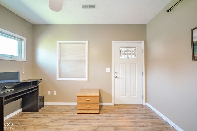 600 N Alden Road, Muncie, IN 47304