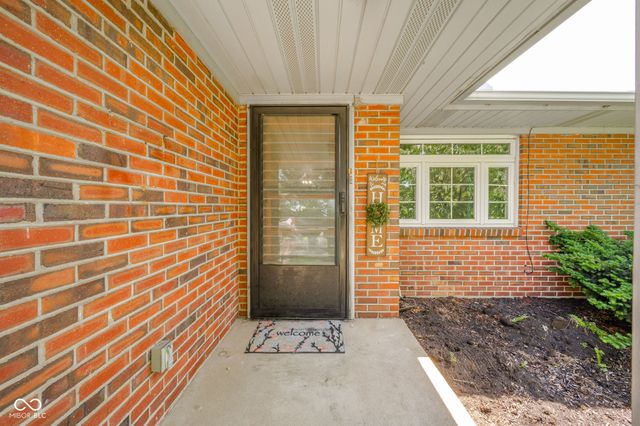 600 N Alden Road, Muncie, IN 47304