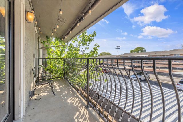 5806 Birchbrook Drive 206, Dallas, TX 75206