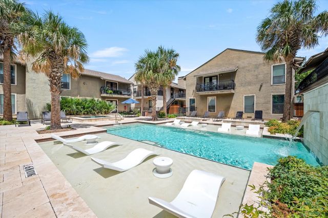 5806 Birchbrook Drive 206, Dallas, TX 75206