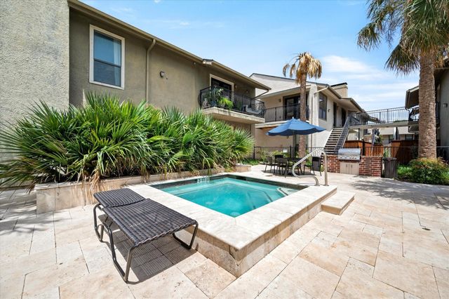 5806 Birchbrook Drive 206, Dallas, TX 75206