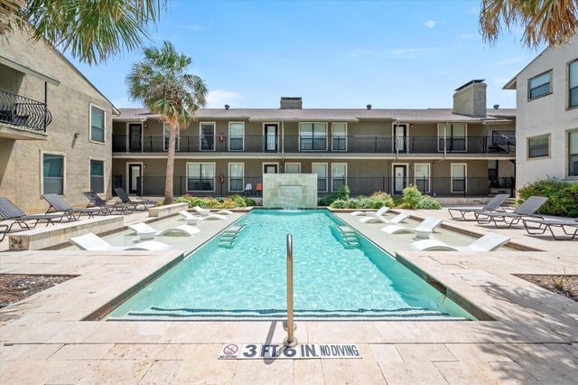 5806 Birchbrook Drive 206, Dallas, TX 75206