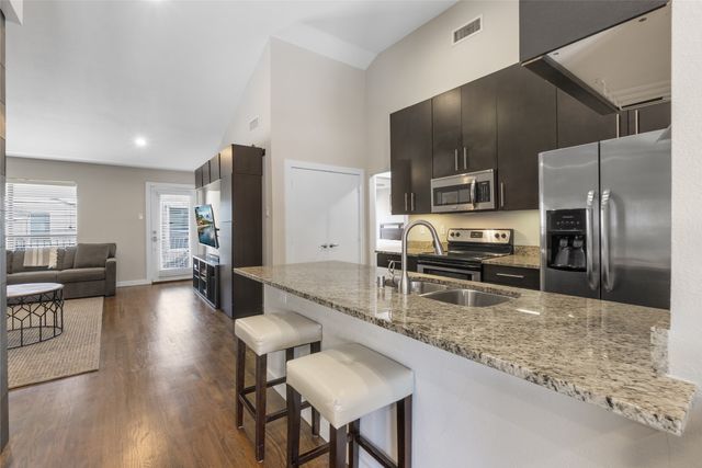 5806 Birchbrook Drive 206, Dallas, TX 75206