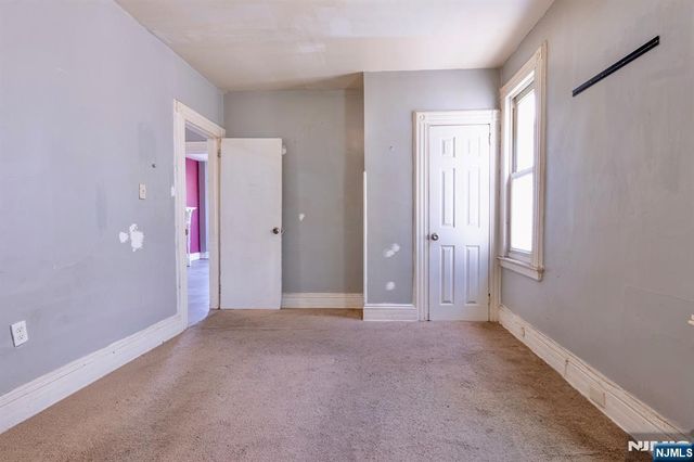 144 Steuben, East Orange, NJ 07018
