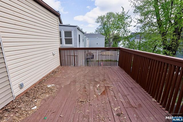 144 Steuben, East Orange, NJ 07018