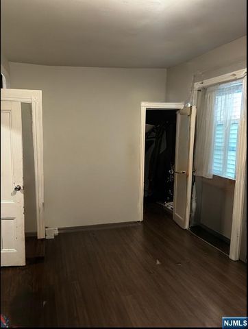 144 Steuben, East Orange, NJ 07018