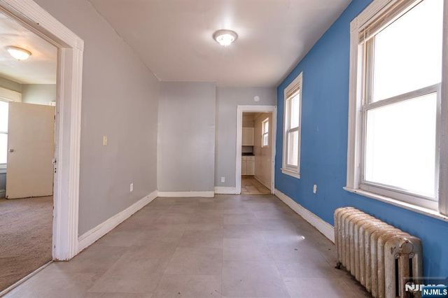 144 Steuben, East Orange, NJ 07018