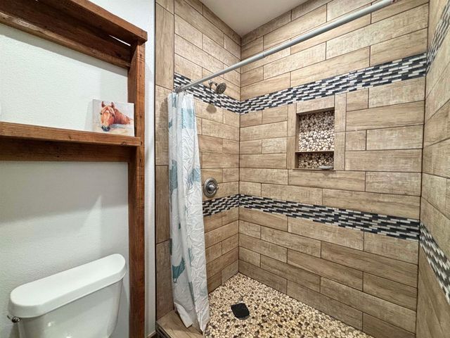 11229 Ocelot Rd., Gilmer, TX 75644