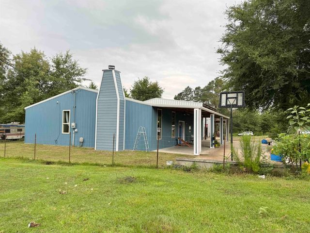 11229 Ocelot Rd., Gilmer, TX 75644