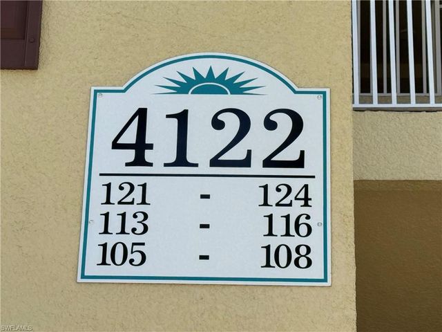 4122 Residence DR # 122, Fort Myers, FL 33901