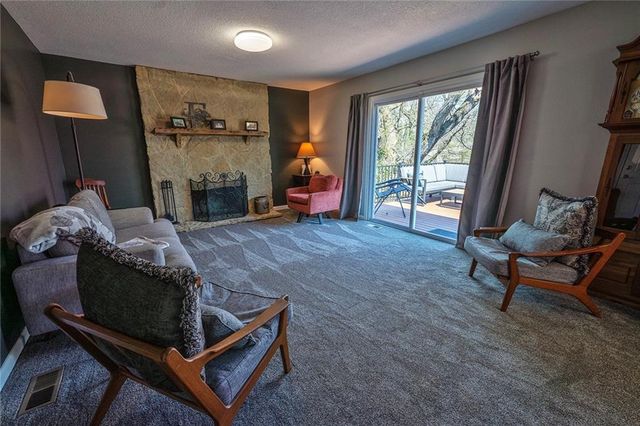 924 Holiday Drive, Lawrence, KS 66049