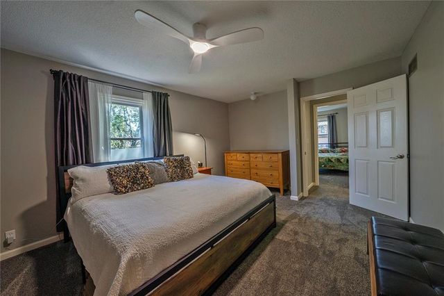 924 Holiday Drive, Lawrence, KS 66049