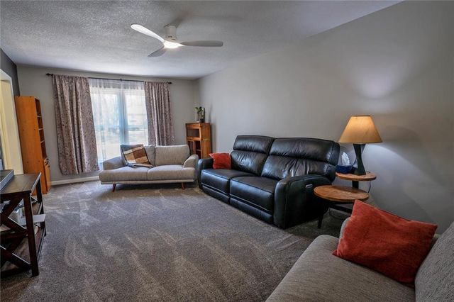 924 Holiday Drive, Lawrence, KS 66049