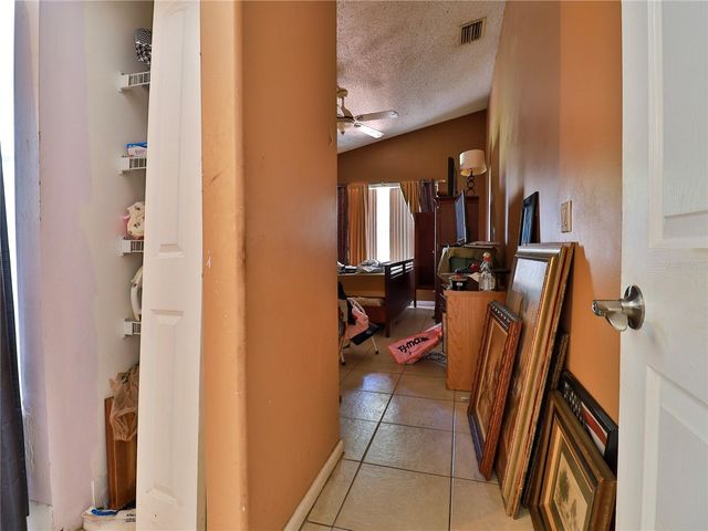 5619 KINGSMILL COURT, Lake Worth, FL 33463