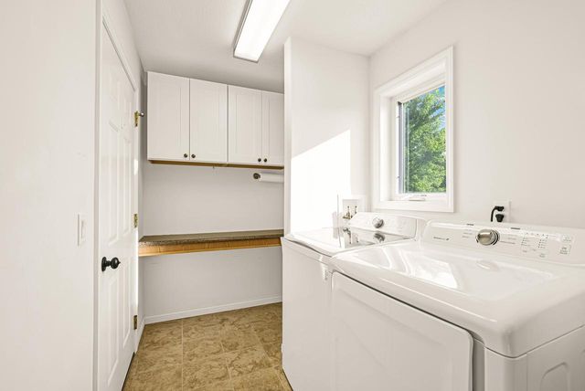 532 Tomahawk DRIVE, Twin Lakes, WI 53181