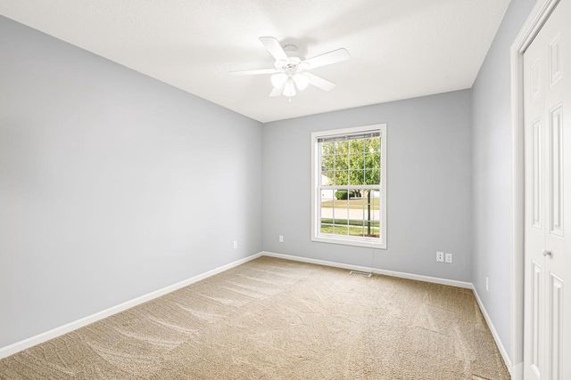 532 Tomahawk DRIVE, Twin Lakes, WI 53181