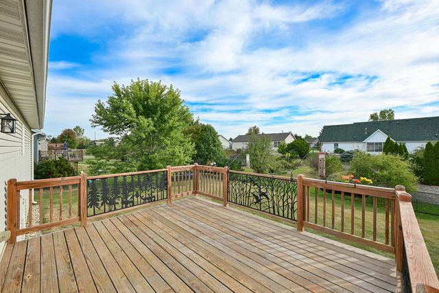 532 Tomahawk DRIVE, Twin Lakes, WI 53181