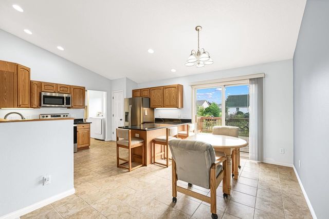 532 Tomahawk DRIVE, Twin Lakes, WI 53181