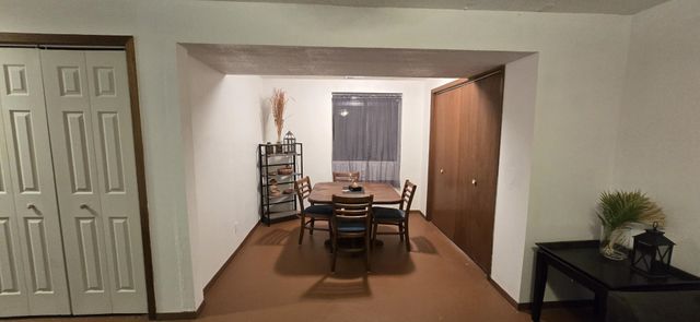 4932 W Briarwood Ave, Wichita, KS 67212