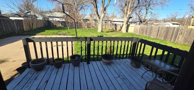 4932 W Briarwood Ave, Wichita, KS 67212