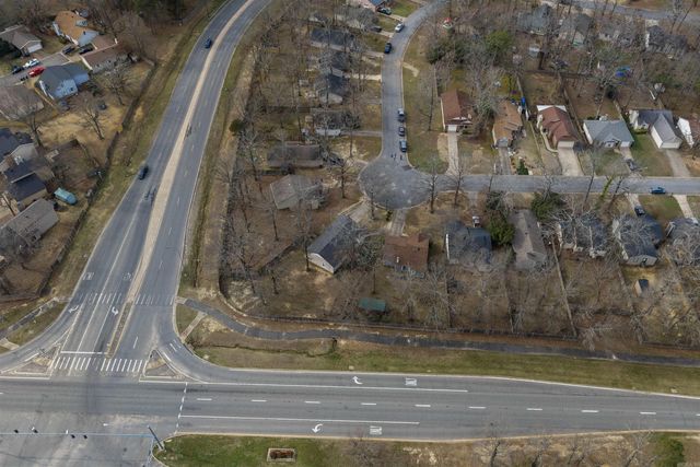 39 Pin Oak Loop, Maumelle, AR 72113