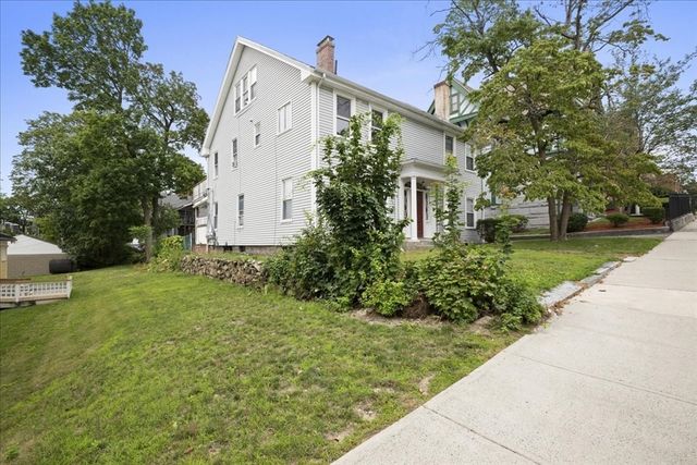 36 Cedar St 2A, Worcester, MA 01609