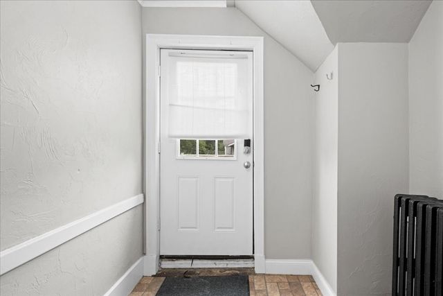 36 Cedar St 2A, Worcester, MA 01609