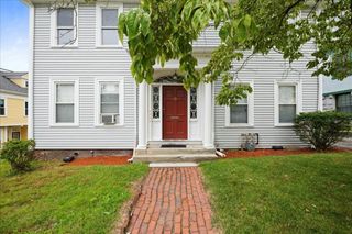 36 Cedar St 2A, Worcester, MA 01609