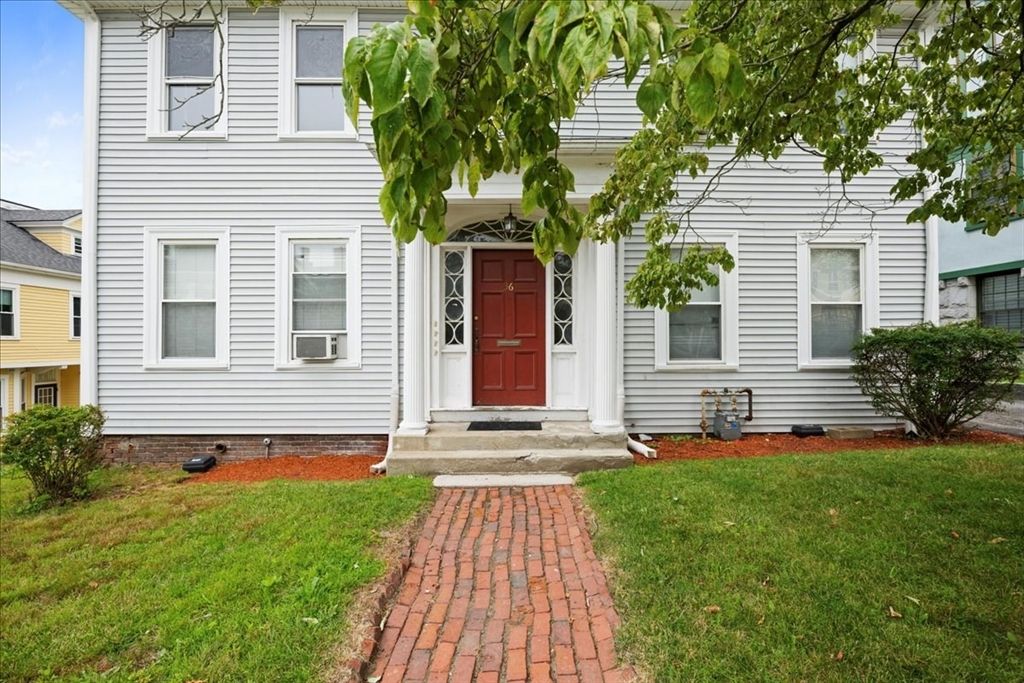 36 Cedar St 2A, Worcester, MA 01609